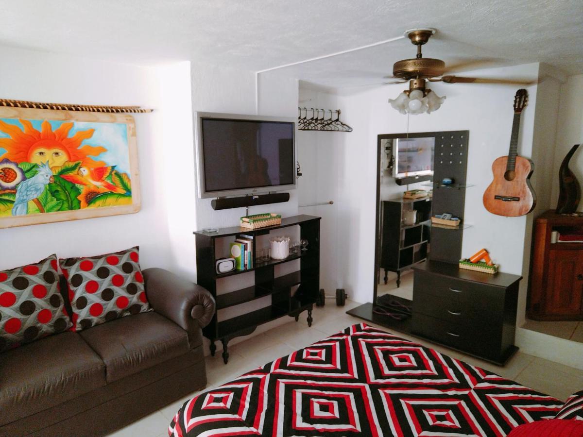 ¡Confortable Y Privado! - Ubicado En Av. Principal Guadalajara Exterior foto